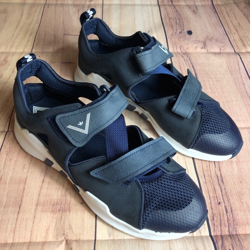 ADIDAS x White Mountaineering ADV Sandals Size 9